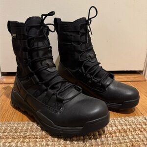 Nike GORE-TEX Men's Tactical Boots